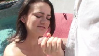 18yo home alone girl creampied!