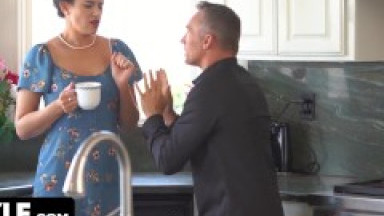 Penny Barber Catches Her Stepdaughter, Naudi Nala, Getting Naughty With Her English Teacher - MYLF