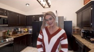 Spending New Years Eve With My Horny Stepmom Mandy Rhea