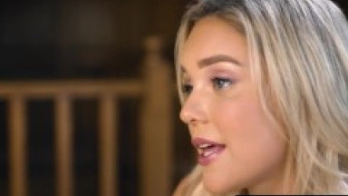 GIRLSWAY - Straight But Lonely PAWG Kali Roses Begs Naturally Stacked Lesbian Violet Myers To Fuck