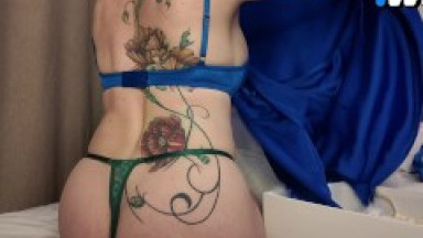 Fucked my stepmom in both holes. Conclusion - anal is better