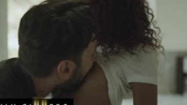 ADULTMOBILE - Tommy Pistol Shows His Daughter In Law Scarlit Scandal What His Tongue Can Do