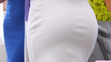 New Reality Stepsis Myra Moans Tries to Convince Pristine Edge She Makes a Great Playmate - S1:E1