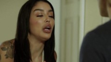 ADULTMOBILE - Vanessa Sky And Her Boyfriend Robby Echo Have The Hottest Makeup Sex After An Argument