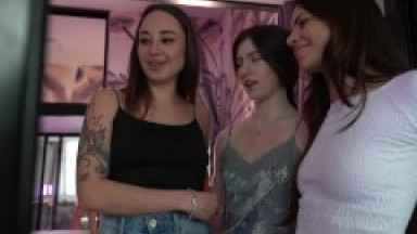 College Friends Have At Home