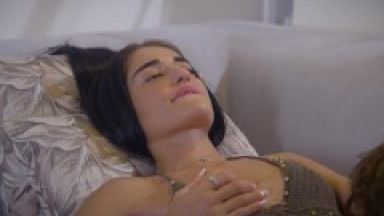 Mixing It Up With A Hot Russian Babe