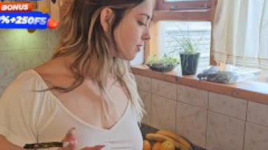 Anal CREAMPIE with DOUBLE CUM. You come from the ortho and your woman gives you her ASS