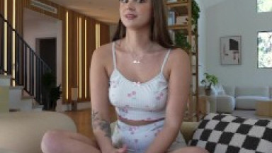 Petite Stepsis SEX LESSONS "It's way bigger than my boyfriends!" - Sky Wonderland