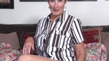 Aunt Judy's - Getting to Know Your New Mature Stepmom Mrs. Molly (JOI)