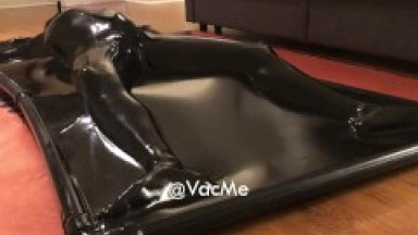 [VacMe] Vacbed solo with vibrator struggle
