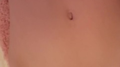 Hottie Annabelle Lee Shows She Really Knows How To Make Herself Get Off!