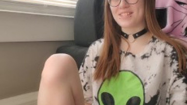 Squirting Fuck With A Stoner Cutie