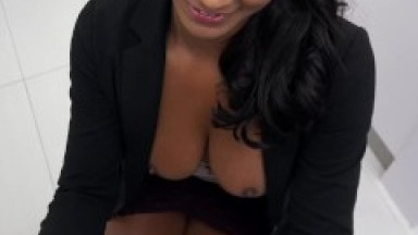 PropertySex - Hot property manager fucks pissed off tenant