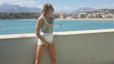 FreeChat Siswetlive.com *** Public and Outdoor Pussy Stuffing