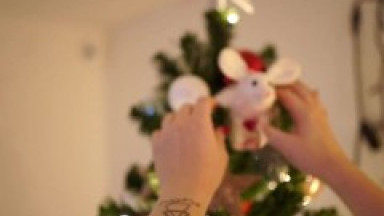 Pregnant girl decorates a Christmas tree and gets creampie