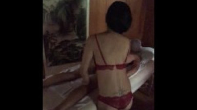 Happy ending massage by sexy Asian mature 